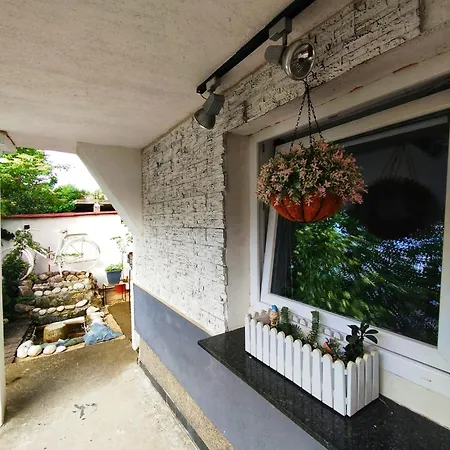 Monroe Apartment